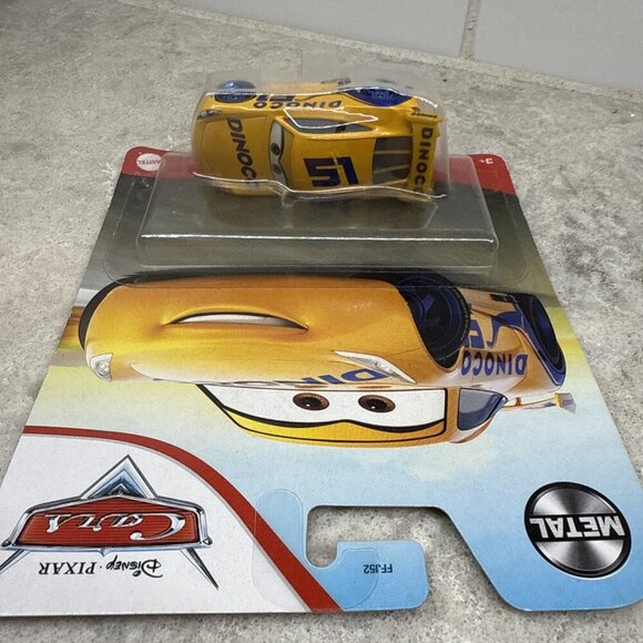 Disney Pixar Cars Dinoco Cruz Ramirez 95 Silver Collection 2019, Mattel New - Picture 4 of 4